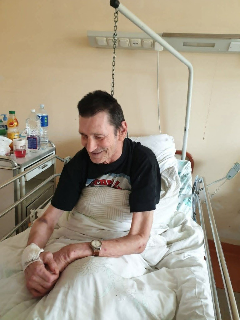 Ligonio priežiūra namuose – rūpestinga socialinė pagalba sergančiam senjorui